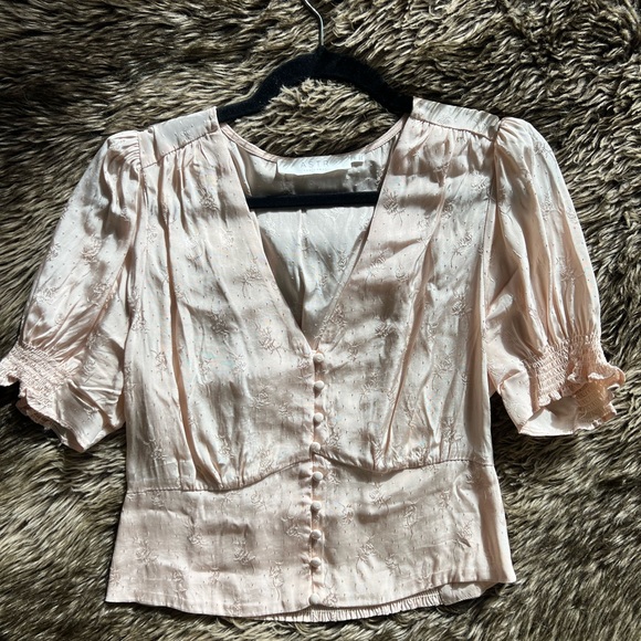 ASTR the label top cropped - Picture 3 of 4